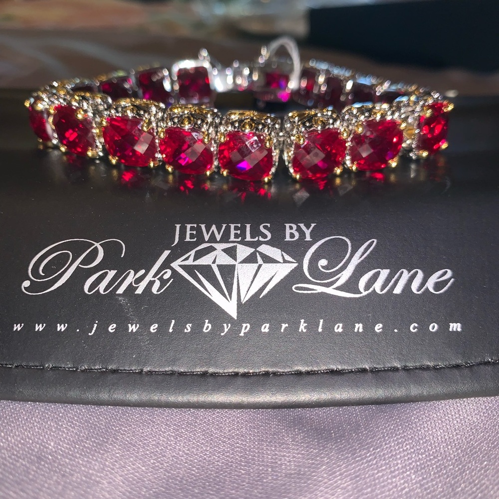 Park Lane Signature Silver Toned Chunky Tennis Bracelet w/Square Cut Stones